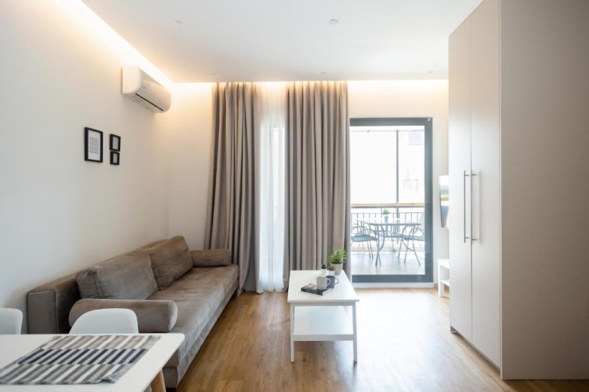 Mood Athens Luxury Apartments and Suites — отель с удобствами в Афины