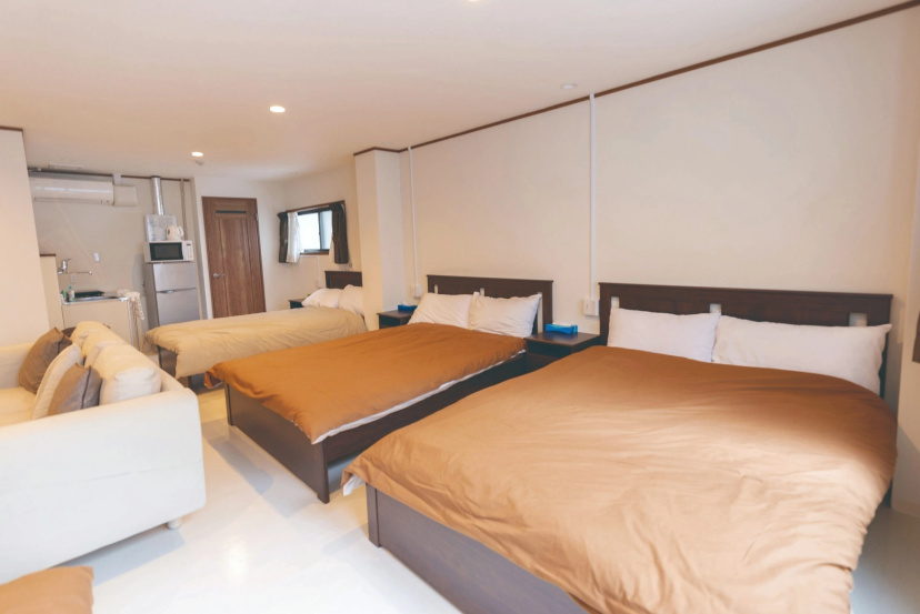Guest House Kasuga — отель в Осаке, Япония