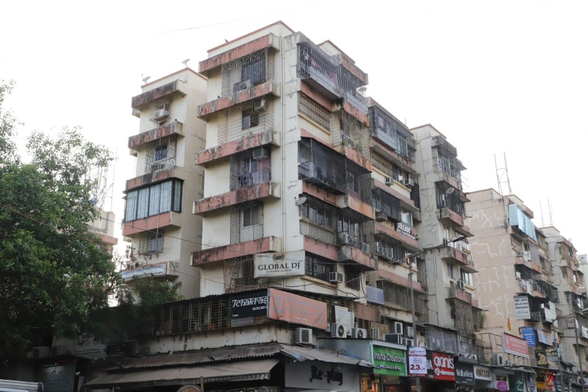 OSI Service Apartments Andheri West — отель в Мумбаи, Индия