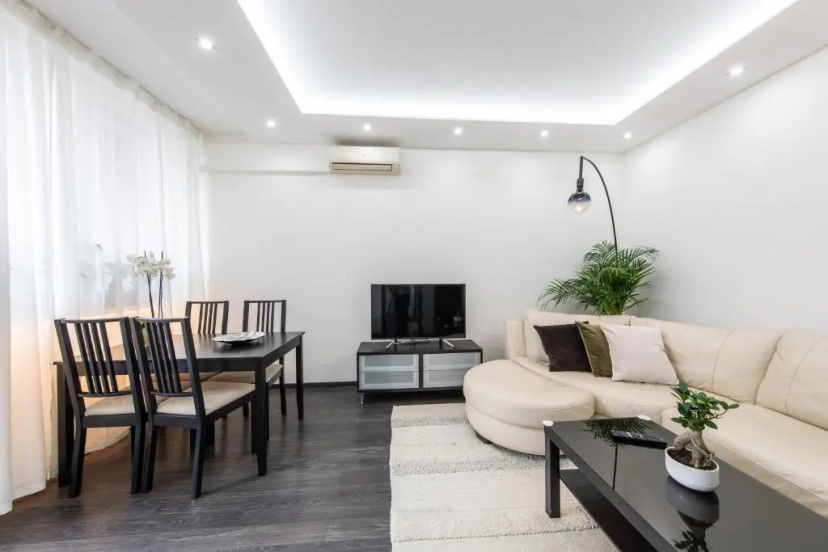 Spacious 3-room apartment with free parking — отель с удобствами в Будапеште