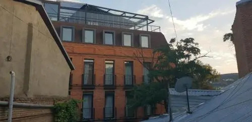Цены на 2 Santeli Turn Guest House в Тбилиси