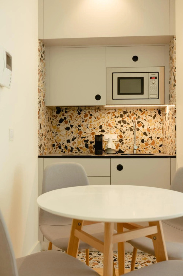 Trindade 19 Apartments - 2B Touriga Nacional — забронировать отель в Лиссабоне