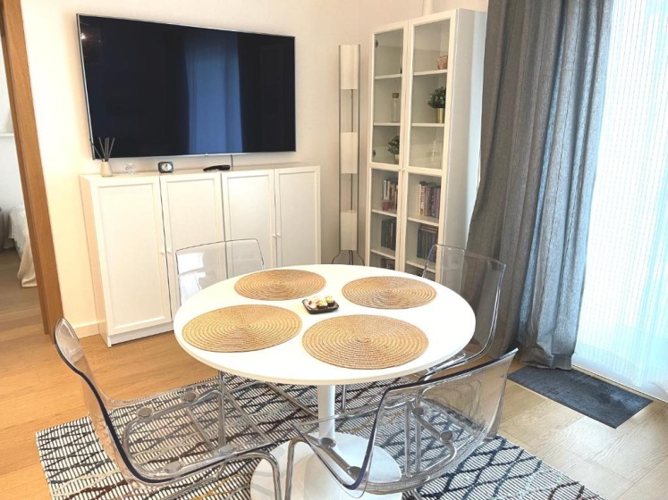 Jauna Teika Cosy 1bdr apartment, self check-in — отель в риге, Латвия
