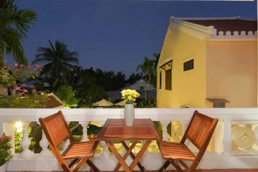 Tonkin Creeper Flower Villa — комфортный отель в Дананге