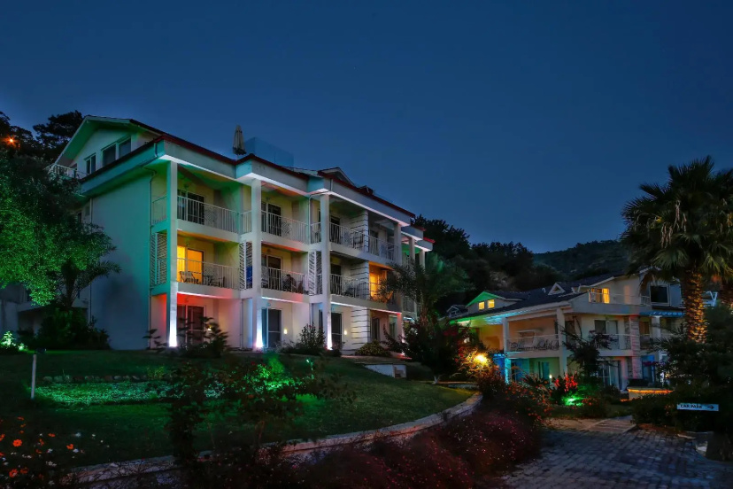Morina Hotel — забронировать отель в Олюдениз