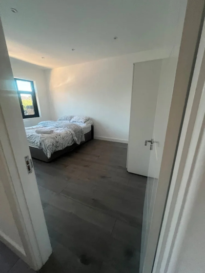 Цены на Sunny Gardens London House Retreat в Лондоне
