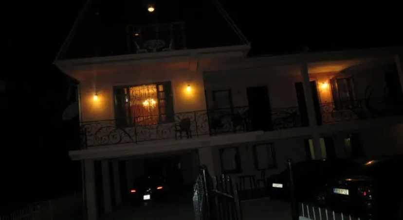GuestHouse on Firosmani 11 — отель в Кобулети, Грузия