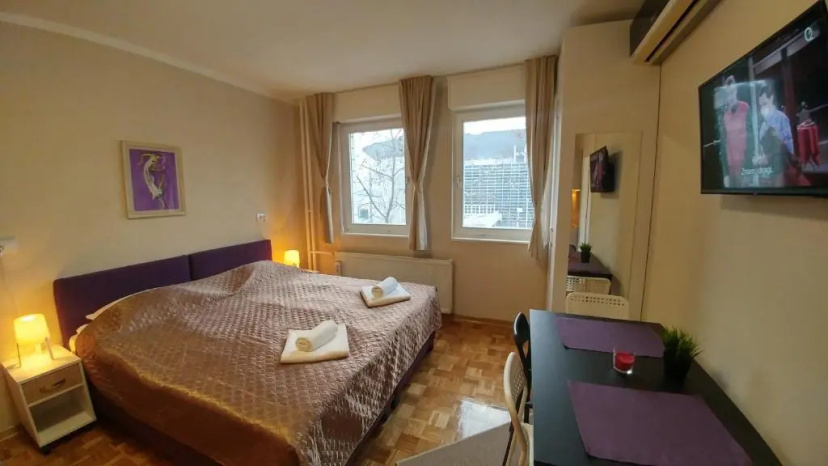 Arena East Apartment — отель в Белграде, Сербия