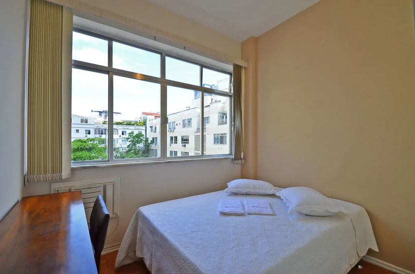 Copacabana AV Apartments — отель с удобным расположением в Рио