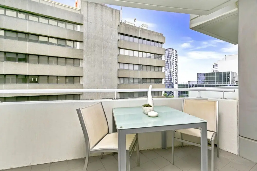 The Apartment Service LN701 — забронировать отель в Сиднее