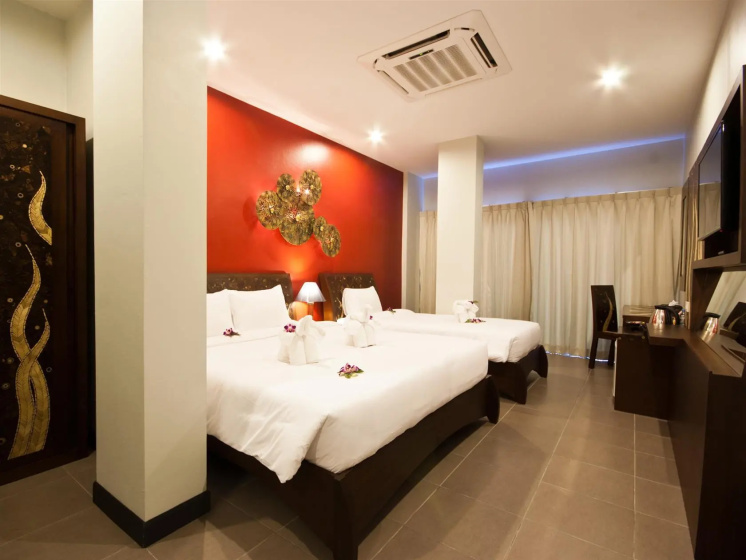 YouDee Hotel Patong (formerly Meir Jarr Hotel) — забронировать отель в Пхукете