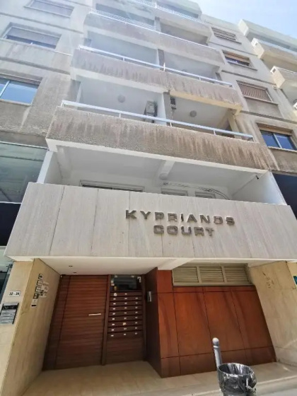 Island Time Holiday Apartment — забронировать отель в Ларнака