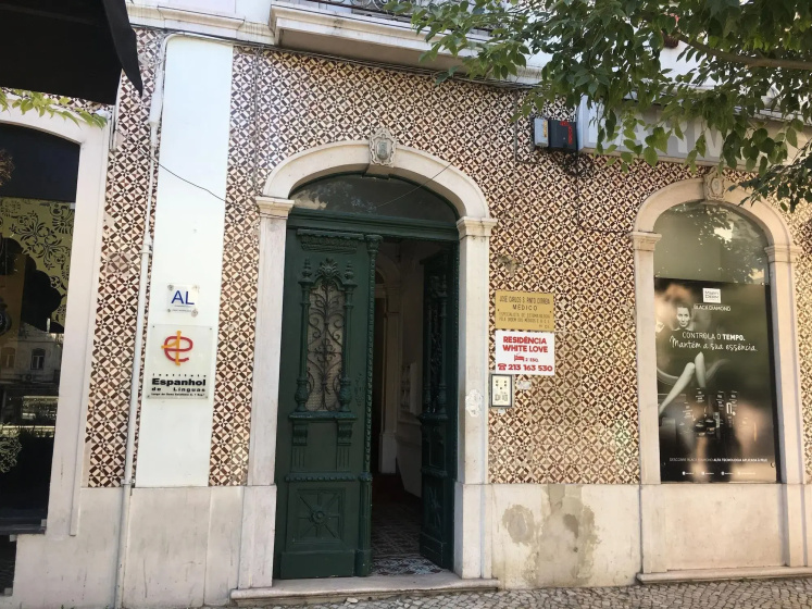 Residencia White Love — отель с удобным расположением в Лиссабоне