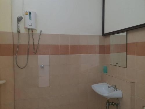 Indogee Apartments — комфортный отель в Паттайе