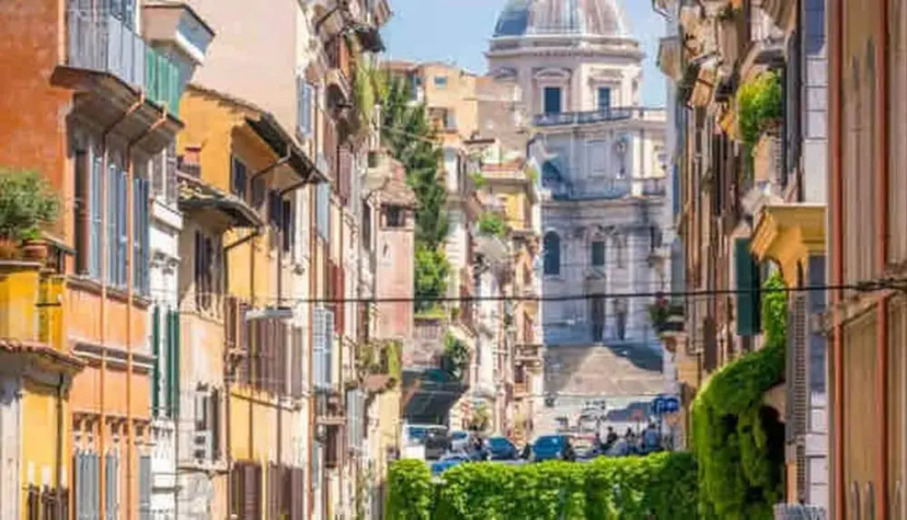 Цены на Cozy Monti Retreat in Heart of Rome - 38m2 в Риме