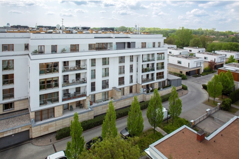 5th Floor Apartment in Warsaw by Renters — комфортный отель в Варшаве