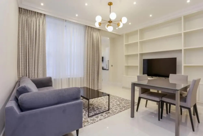 Luxury Mayfair 1 bed Apartment With A C — отель в Лондоне, Соединенное Королевство