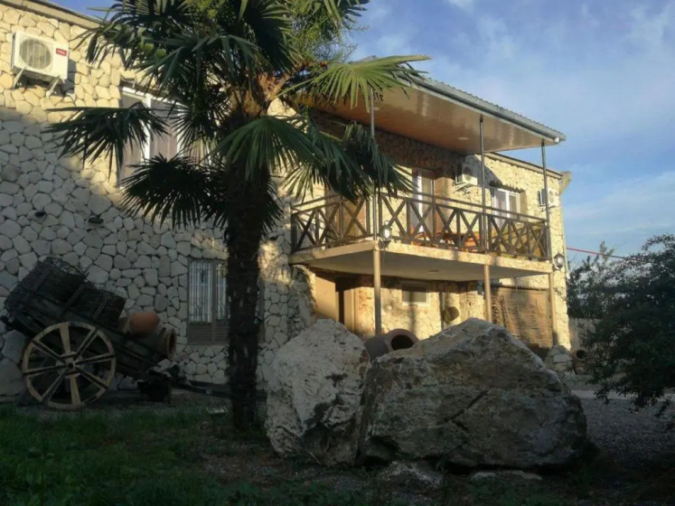 Garden Land Guesthouse — отзывы гостей и цены