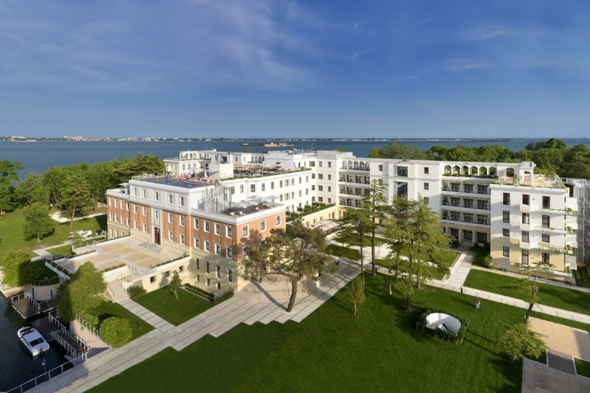 JW Marriott Venice Resort & Spa — отель рядом с интересными местами в Венеции