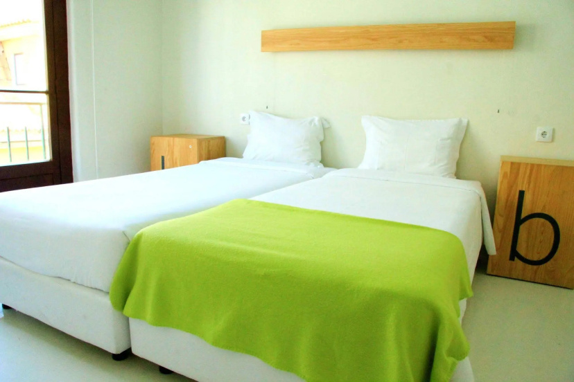 Hostel 4U Lisboa — забронировать отель в Лиссабоне