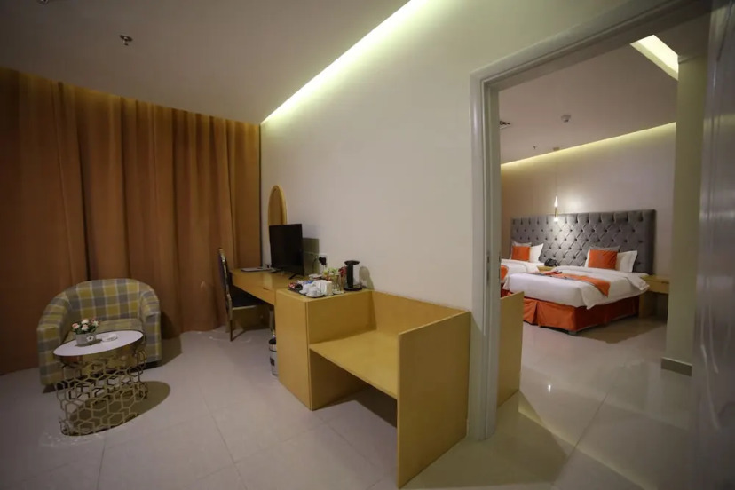 Wahaj Boulevard Hotel Apartment - Hotel in Mahboula - Photo 5