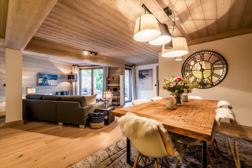 PADOUK - Apartment with hot tub in Courchevel Moriond — отель с удобным расположением в Куршевеле