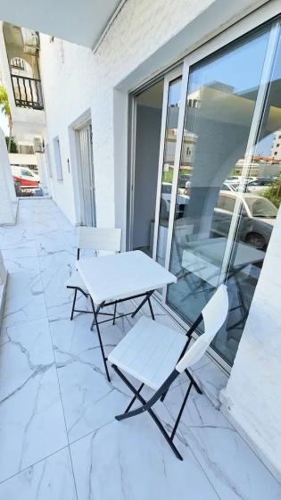 Urban Comfort Apartment — отель с удобствами в Ларнака