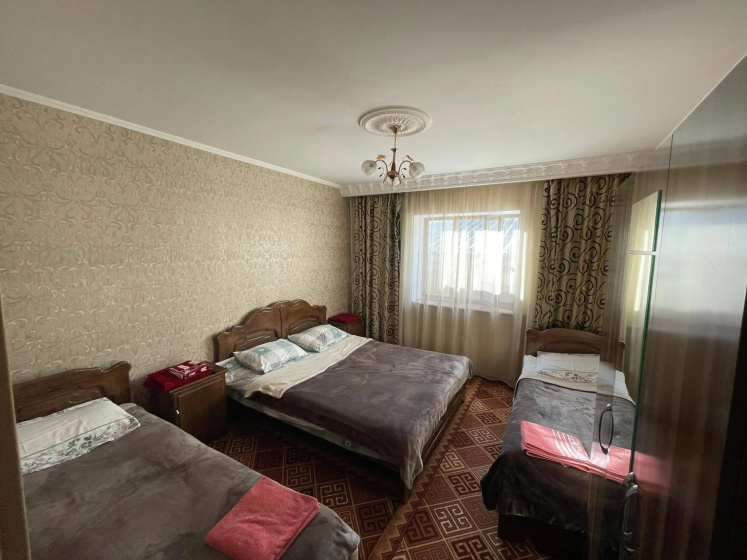 Guest House Eles 3 — отель в Каракол, Киргизия