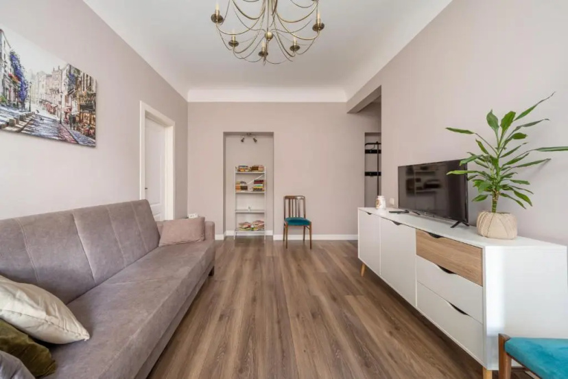 Цены на Charming Latvian classic style apartment в риге