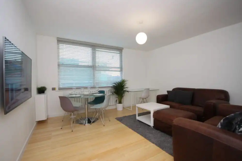 Camden Town Comfortable Apartment — забронировать отель в Лондоне