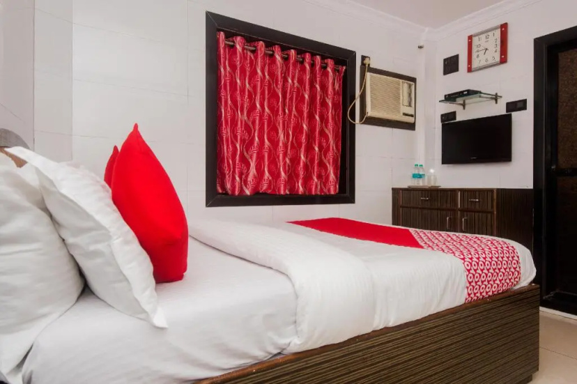 OYO 19353 Relax Guest House — отель с удобствами в Мумбаи