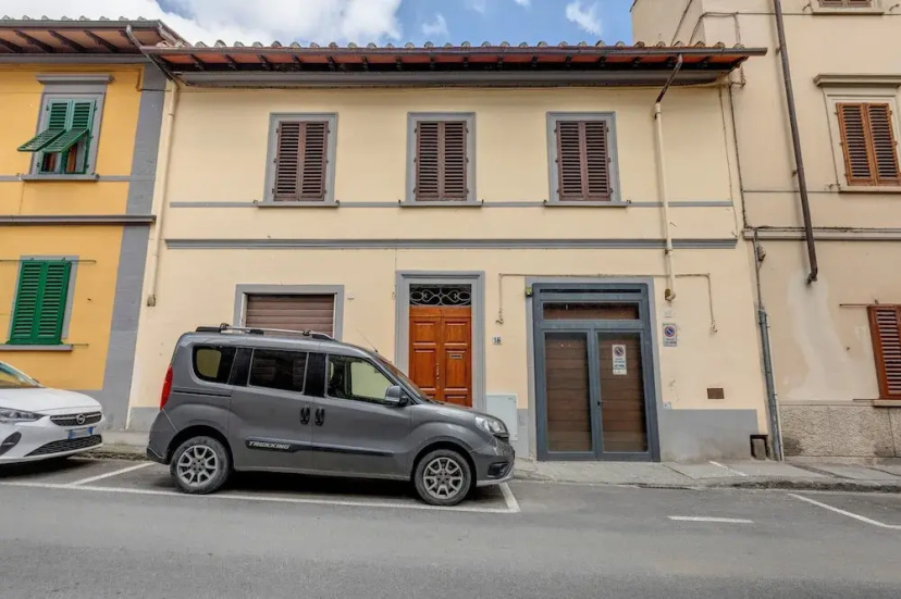 Mamo Florence - Malavolta Apartment — комфортный отель в Флоренции