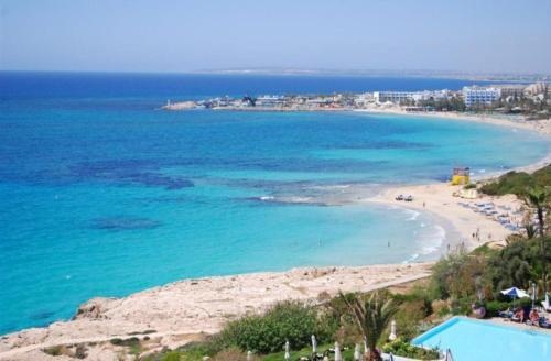 The Ultimate 5 Star Holiday Villa in Protaras with Private Pool And Close To the Beach, Protaras Villa 1300 — комфортный отель в Протарас