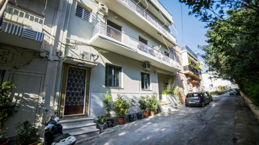 Цены на D16 Athens Apartment - 5' mins to Petralona Metro в Афины