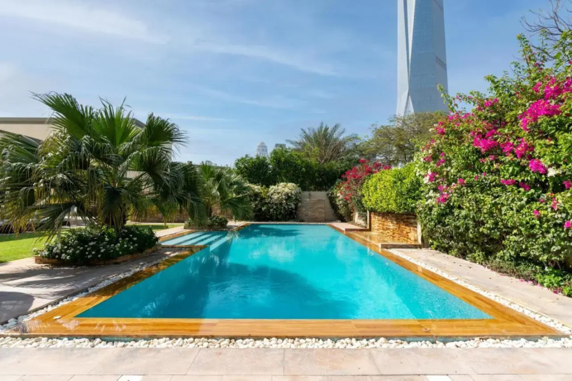 Dubai Marina Villa up 20 guest huge Private Pool — отзывы гостей и цены