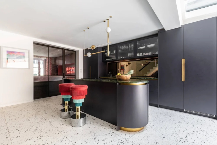 Цены на Westbourne Park Road XVI by Onefinestay в Лондоне