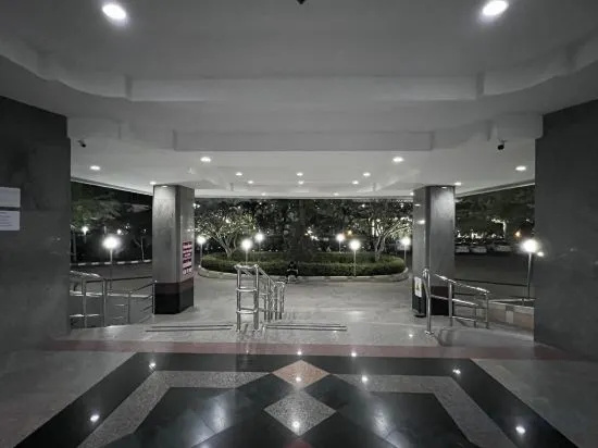 Цены на 270° Sea View Spacious Apartment в Паттайе