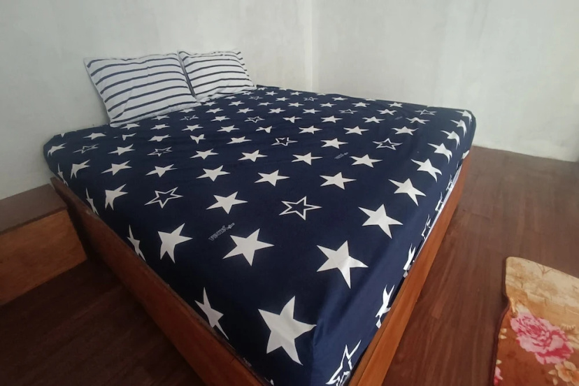 OYO 93737 Bale Oyan Homestay — отель с удобным расположением в Кута