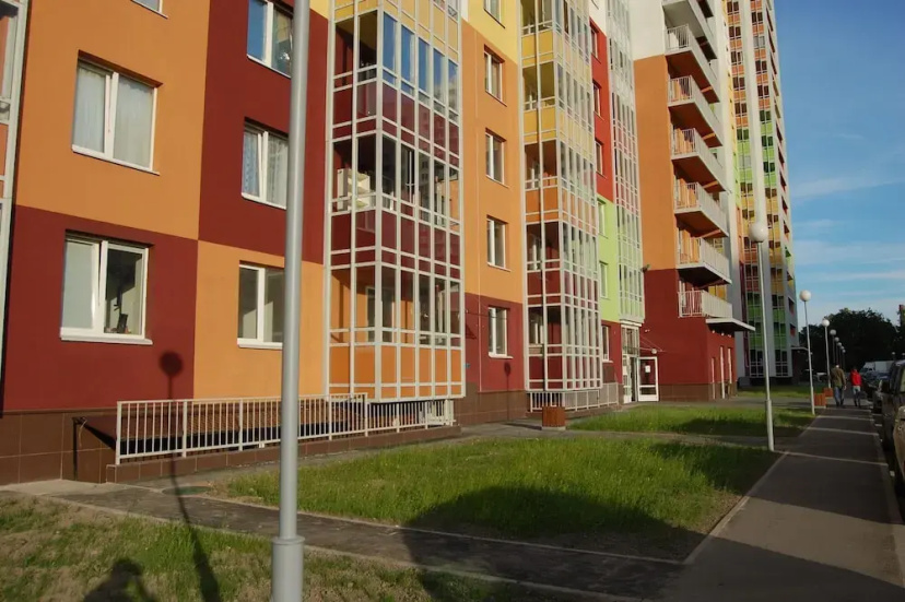 Apartment Next to Ladozhskaya — забронировать отель в Санкт-Петербурге