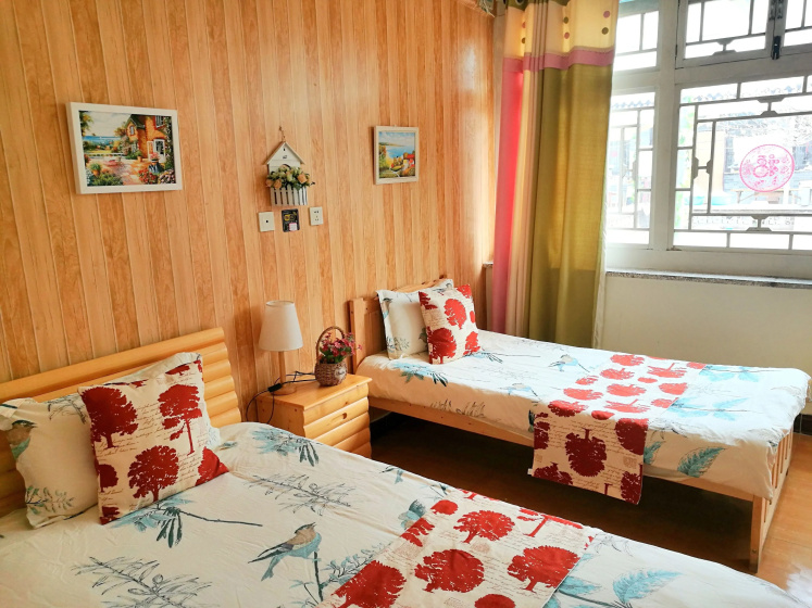 Beijing Badaling Great Wall Caos Hostel — комфортный отель в Пекине