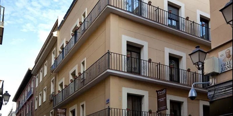 Km1 Tirso de Molina Apartments — отель в Мадриде, Испания