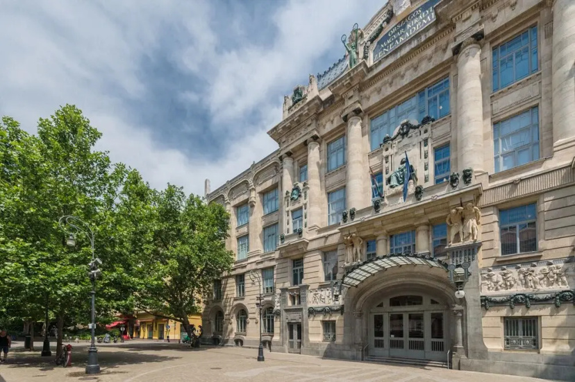 Music Academy Suite Café Vian Apartman Kft — отель в Будапеште, Венгрия