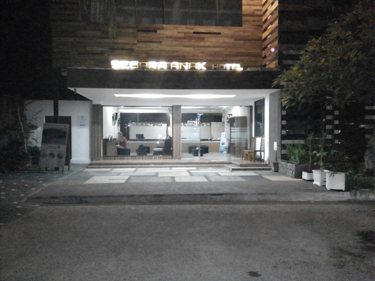 Segara Anak Hotel — отель с удобствами в Кута