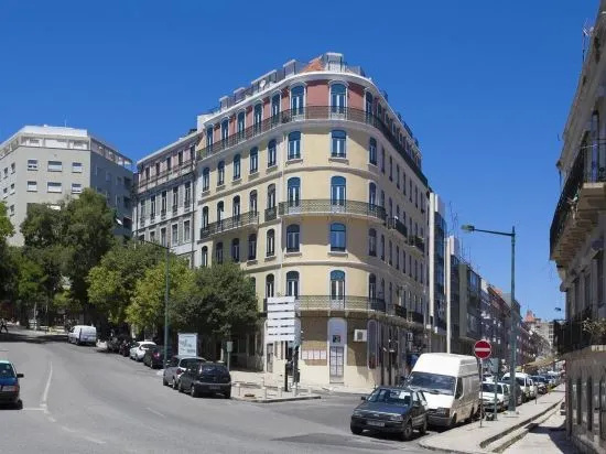 Lxway Apartments Largo de Santa Barbara 3 — отель в Лиссабоне, Португалия