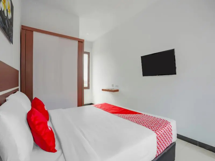 Valomia Guest House by OYO Rooms 2 — отель в Денпасар, Индонезия