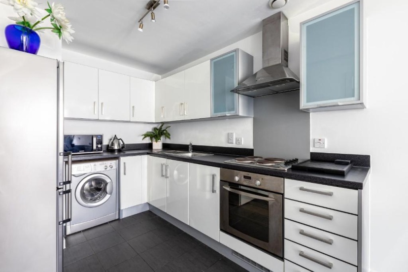 Riverside apartment by River Thames, Victoria and Sloane Square, Netflix,Nespresso — отзывы гостей и цены
