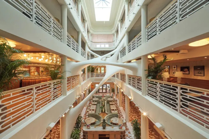 The Moore Miami — комфортный отель в Майами
