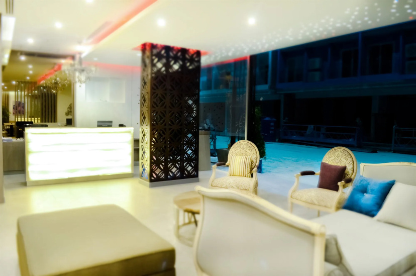 Mirage Express Patong Phuket Hotel — отель с удобным расположением в Пхукете