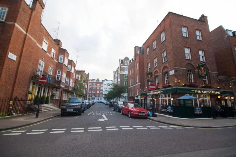 Bloomsbury Residences — отель с удобным расположением в Лондоне
