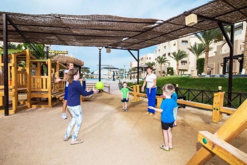Apartment At Nubia Aqua Beach Resort — отель с удобным расположением в Хургаде